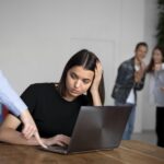 Como comprovar assédio moral trabalho: guia prático com provas