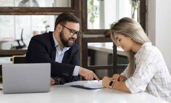 Como conseguir um advogado trabalhista gratuito