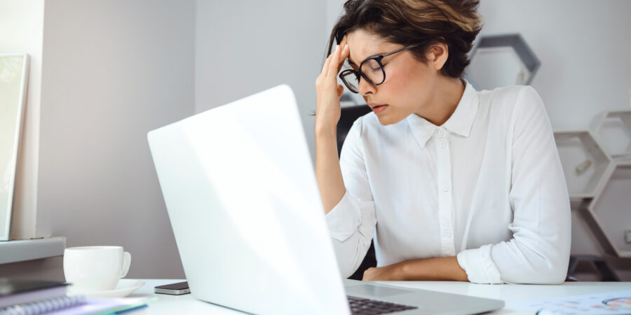 Pejotização Ilegal: Trabalhar como PJ com Chefe e Horário É Legal?