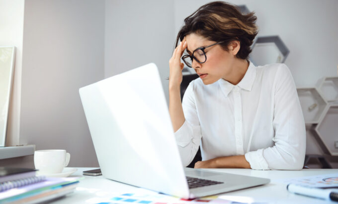 Pejotização Ilegal: Trabalhar como PJ com Chefe e Horário É Legal?